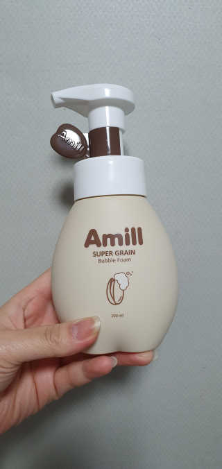 에이밀 슈퍼 그레인 버블 폼 200ml — 4점을 준 리뷰어가 2019년 9월 올린 사용 사진