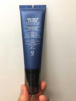 다슈코리아 다슈 맨즈 톤 업 비비로션 40ml — 3.83점을 준 리뷰어가 2018년 6월 올린 사용 사진