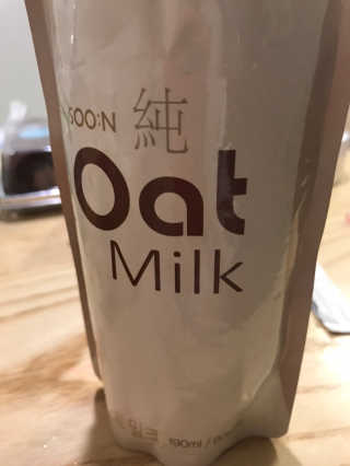 순오트밀크, soon oat milk — 4점을 준 리뷰어가 2018년 11월 올린 사용 사진