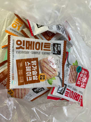 랭킹닭컴 잇메이트 닭가슴살 스테이크 혼합 1kg — 5점을 준 리뷰어가 2019년 12월 올린 사용 사진