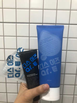 홈앤살롱 집에서 하는 모발클리닉 디스 이즈 앝 — 4점을 준 리뷰어가 2019년 8월 올린 사용 사진