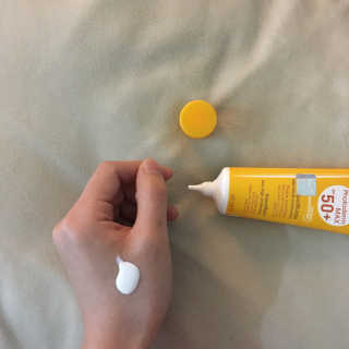BIODERMA 바이오더마 포토덤 아쿠아 플루이드 선 — 4점을 준 리뷰어가 2017년 3월 올린 사용 사진