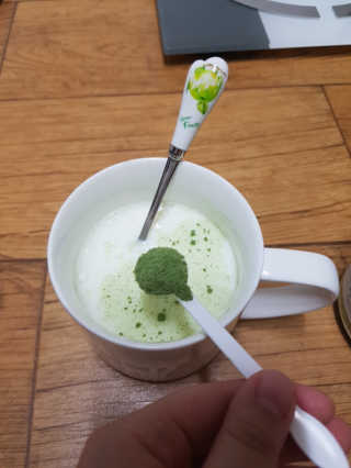 [착한습관]간편하고 건강하게  즐기는 새싹보리 분말 — 5점을 준 리뷰어가 2019년 7월 올린 사용 사진