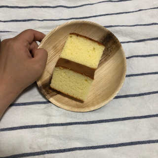 본플라 친환경 야자나무잎 접시 — 5점을 준 리뷰어가 2018년 8월 올린 사용 사진