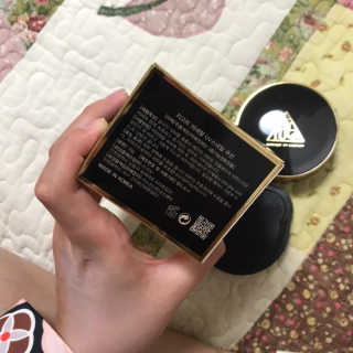 지고트 미네랄 UV 스네일 쿠션 리필포함 — 5점을 준 리뷰어가 2019년 7월 올린 사용 사진