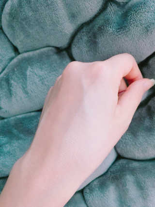 밀키드레스 바비메이크 베일 쿠션 — 4.5점을 준 리뷰어가 2018년 6월 올린 사용 사진