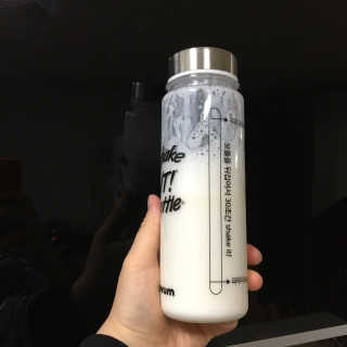 오붐주식회사 오붐 설탕을 뺀 요거트 파우더 라이트 550g+보틀 — 5점을 준 리뷰어가 2018년 1월 올린 사용 사진