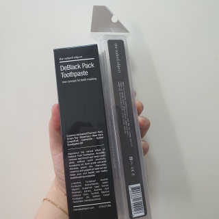 the naked object 디블랙팩치약 디블랙칫솔 세트 — 5점을 준 리뷰어가 2020년 3월 올린 사용 사진