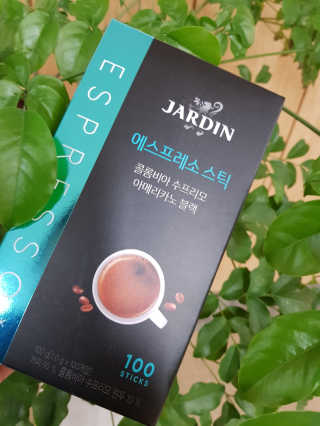 (주)쟈뎅 쟈뎅 에스프레소 스틱 아메리카노 블랙 — 5점을 준 리뷰어가 2018년 10월 올린 사용 사진