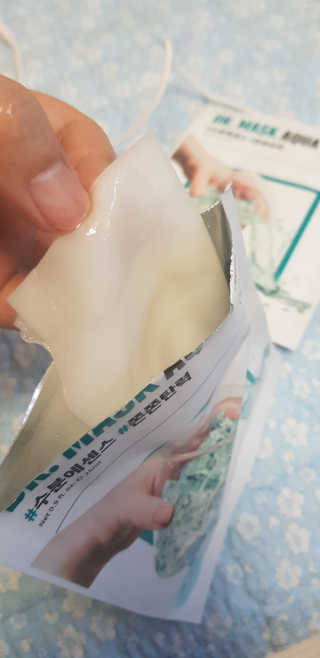로벡틴 닥터 마스크 아쿠아 — 5점을 준 리뷰어가 2020년 3월 올린 사용 사진