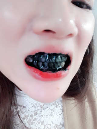 the naked object 디블랙팩치약 디블랙칫솔 세트 — 5점을 준 리뷰어가 2019년 3월 올린 사용 사진