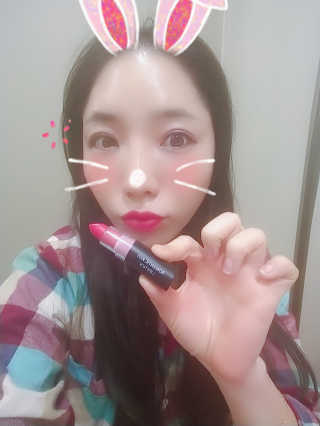 지고트 로맨틱 키스 립스틱 — 4점을 준 리뷰어가 2019년 2월 올린 사용 사진