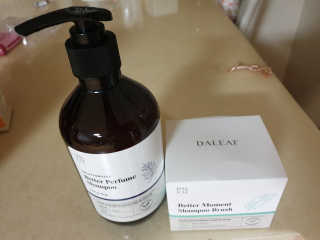 달리프 베러 퍼퓸 샴푸 1000ml 레이니데이 or 일랑로즈 — 4점을 준 리뷰어가 2019년 12월 올린 사용 사진
