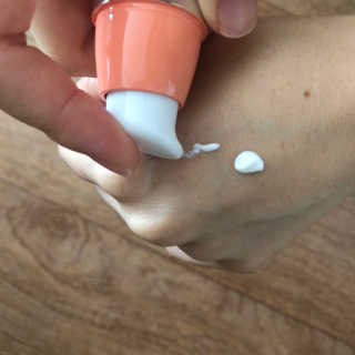 닥터헤디슨 헤디슨 퍼펙트 썬블럭 — 5점을 준 리뷰어가 2019년 9월 올린 사용 사진