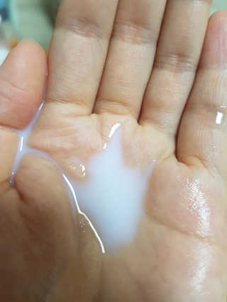 이솔화장품 이솔 세범 리스 포어 토너 200ml — 4.5점을 준 리뷰어가 2018년 8월 올린 사용 사진