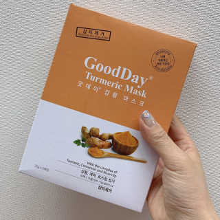 GoodDay Skincare GoodDay 강황 마스크 — 5점을 준 리뷰어가 2019년 6월 올린 사용 사진