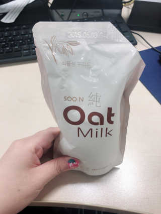 순오트밀크, soon oat milk — 3점을 준 리뷰어가 2018년 8월 올린 사용 사진