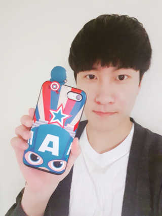하이키키 마블 피규어 카드 케이스 — 5점을 준 리뷰어가 2018년 5월 올린 사용 사진