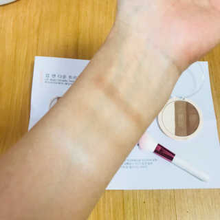 [블랙루즈] 업 앤 다운 트리플 컨투어링 — 2.67점을 준 리뷰어가 2018년 8월 올린 사용 사진