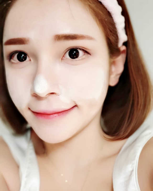 메리에코 단풍 모이스처 클렌징 폼 리뷰 사진