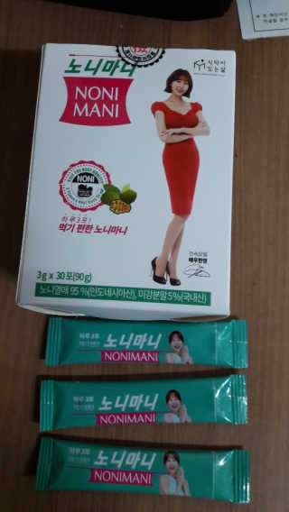 정찬우 꽐라만시 [띵보몰]건강환 습관 노니마니 스틱 1Box — 3점을 준 리뷰어가 2019년 6월 올린 사용 사진