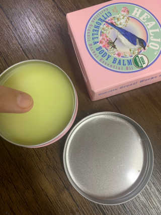 힐조 시트로넬라 바디밤 30g — 4점을 준 리뷰어가 2019년 8월 올린 사용 사진