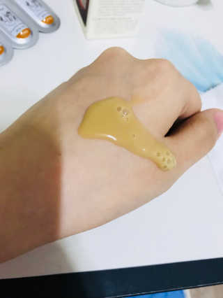 보타니티 [홍]조[진]정[결]케어 플라본 세럼 — 5점을 준 리뷰어가 2018년 5월 올린 사용 사진