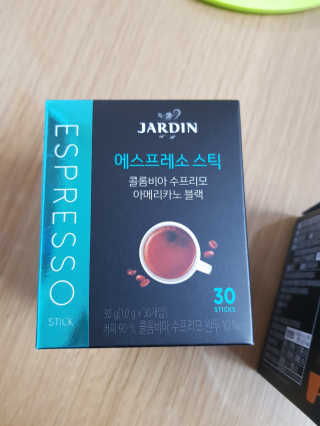 (주)쟈뎅 쟈뎅 에스프레소 스틱 [블랙+헤이즐넛 set] — 5점을 준 리뷰어가 2020년 2월 올린 사용 사진