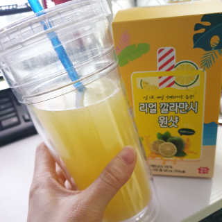 장수농가 리얼깔라만시 원샷 50ml 10팩+보틀 — 5점을 준 리뷰어가 2019년 5월 올린 사용 사진