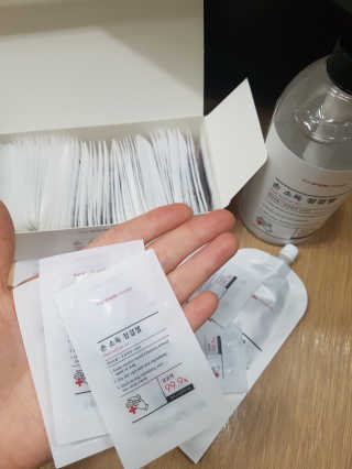 [더심플마켓] 손소독제 — 4점을 준 리뷰어가 2020년 2월 올린 사용 사진