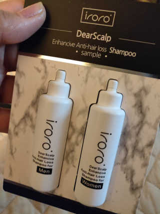 IRORO DearScalp Enhancive Anti-Hair Loss Shampoo-M — 5점을 준 리뷰어가 2019년 10월 올린 사용 사진