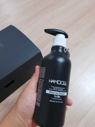 HAMOCELL 더블유 헤어 로스 샴푸 — 5점을 준 리뷰어가 2019년 3월 올린 사용 사진