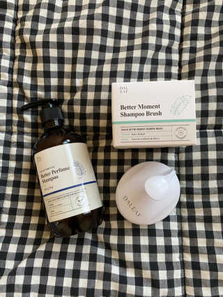 달리프 베러 퍼퓸 샴푸 1000ml 레이니데이 or 일랑로즈 — 5점을 준 리뷰어가 2020년 2월 올린 사용 사진