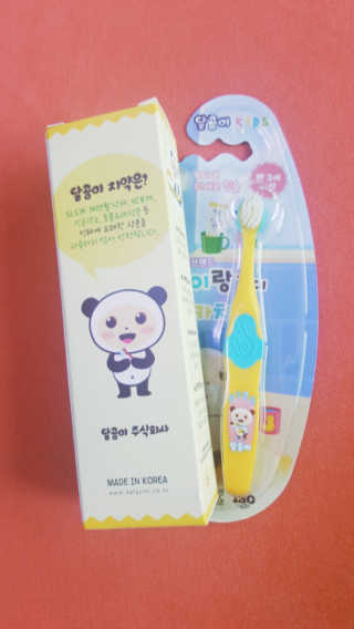 달곰이 어린이 치약+어린이 칫솔 SET — 5점을 준 리뷰어가 2017년 9월 올린 사용 사진
