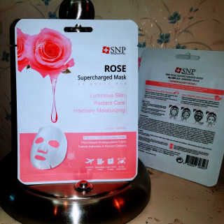 SNP Supercharged Mask_Rose Centifoli Flower — 4.5점을 준 리뷰어가 2019년 1월 올린 사용 사진