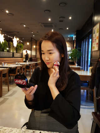 베어블랑 슈퍼 쉴드 쿠션 — 4.33점을 준 리뷰어가 2018년 2월 올린 사용 사진