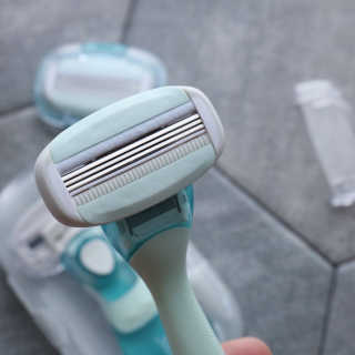 도루코 페이스 [여성용 제모기] 도루코 샤이 크리미 — 5점을 준 리뷰어가 2018년 6월 올린 사용 사진