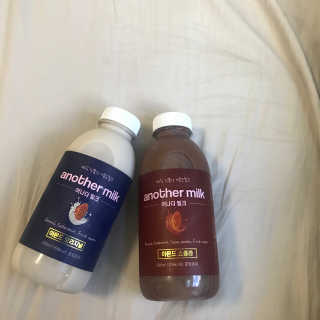 식사대용 아몬드밀크 어나더밀크 500ml X 2병 — 4.83점을 준 리뷰어가 2018년 9월 올린 사용 사진