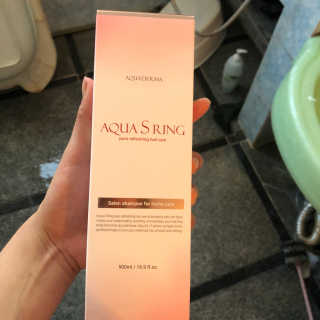 아쿠아큐링 아쿠아S링 퓨어리프레싱 헤어케어 500ml — 3.5점을 준 리뷰어가 2018년 7월 올린 사용 사진