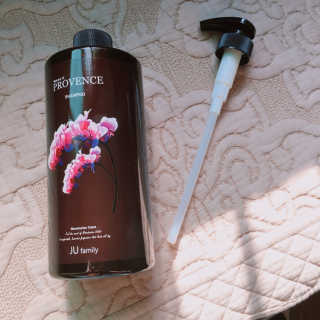 프로방스 바이올렛 퍼퓸 샴푸 1000ml 업그레이드 — 4점을 준 리뷰어가 2019년 6월 올린 사용 사진