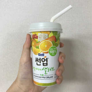 과일야채샐러드 썬업 과일야채 샐러드 3종 — 5점을 준 리뷰어가 2018년 7월 올린 사용 사진