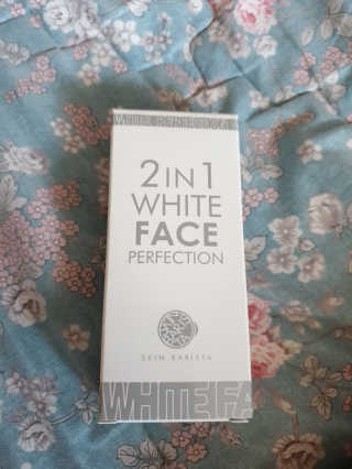 피움 스킨바리스타 2in1 화이트 페이스 퍼펙션 50ml — 4.5점을 준 리뷰어가 2019년 6월 올린 사용 사진
