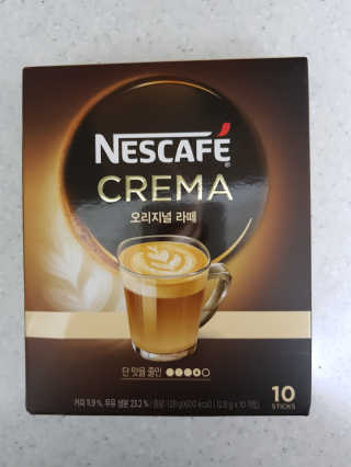 네스카페 코리아 네스카페 크레마 — 4점을 준 리뷰어가 2018년 1월 올린 사용 사진