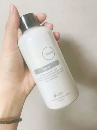 이솔화장품 이솔 세범 리스 포어 토너 200ml — 3.5점을 준 리뷰어가 2018년 8월 올린 사용 사진