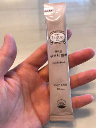 [하우투잇] 뤼에르 쿠르브 블랙 10ml x 30포 총 300ml — 4점을 준 리뷰어가 2020년 3월 올린 사용 사진