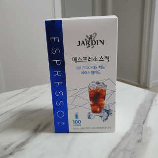 (주)쟈뎅 [쟈뎅] 에스프레소스틱 아이스블렌드 — 5점을 준 리뷰어가 2019년 4월 올린 사용 사진