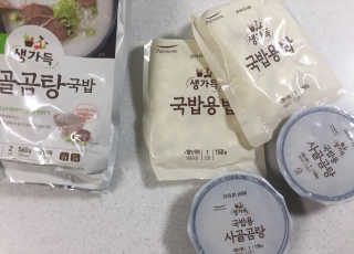 [풀무원] 사골곰탕국밥 황태해장국밥 — 4.83점을 준 리뷰어가 2018년 6월 올린 사용 사진