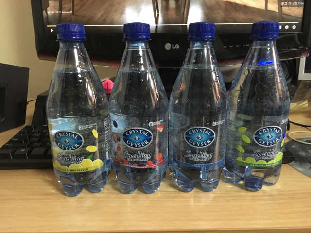 크리스탈가이저탄산수 532ml*16병 리뷰 사진