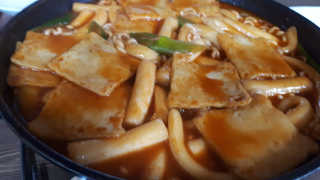 두번째 국떡 국가대표 떡볶이 1팩 + 영미칩 2봉 증정 — 5점을 준 리뷰어가 2019년 2월 올린 사용 사진