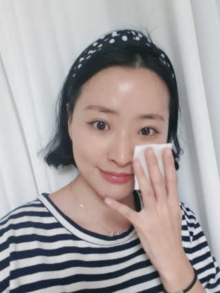(주)에네스티 그린 티트리 딥 클렌징 워터 300ml — 4점을 준 리뷰어가 2019년 11월 올린 사용 사진